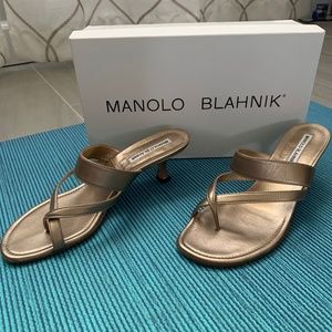Manolo Blahnik size 37